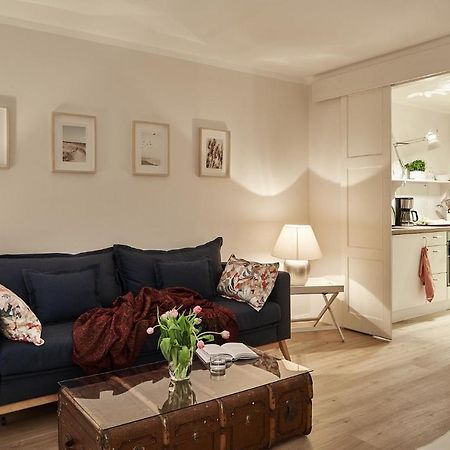 Gut Hohenstein - Platanenappartment Barkelsby Buitenkant foto